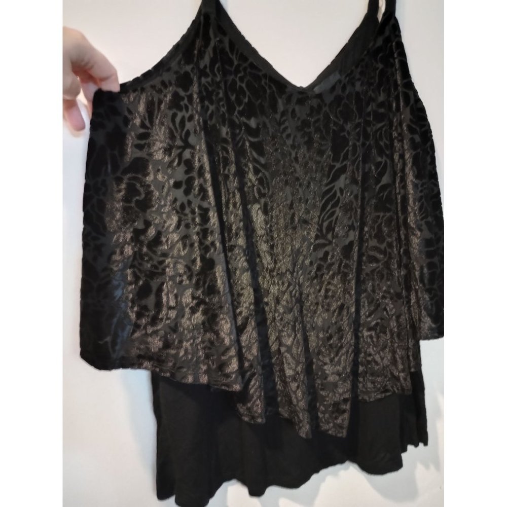 Torrid Adjustable Strappy Velvet Tank Top